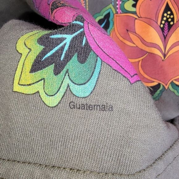 Nancy Lenches "Guatemala" floral Vintage t-shirt size 1x - Picture 4 of 6